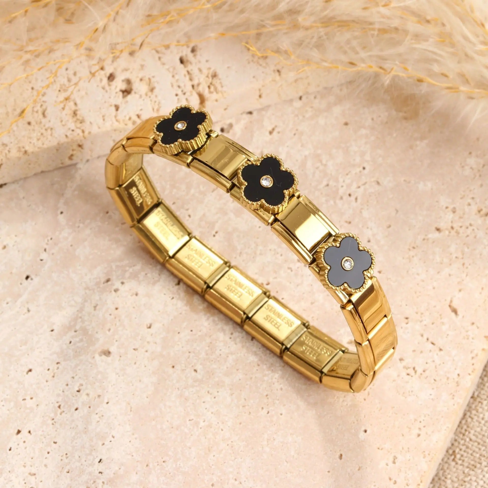 Fashion Five Leaf Flower Bracelet Stainless Steel Strap Stretch Simple for Woman Girl New Trend