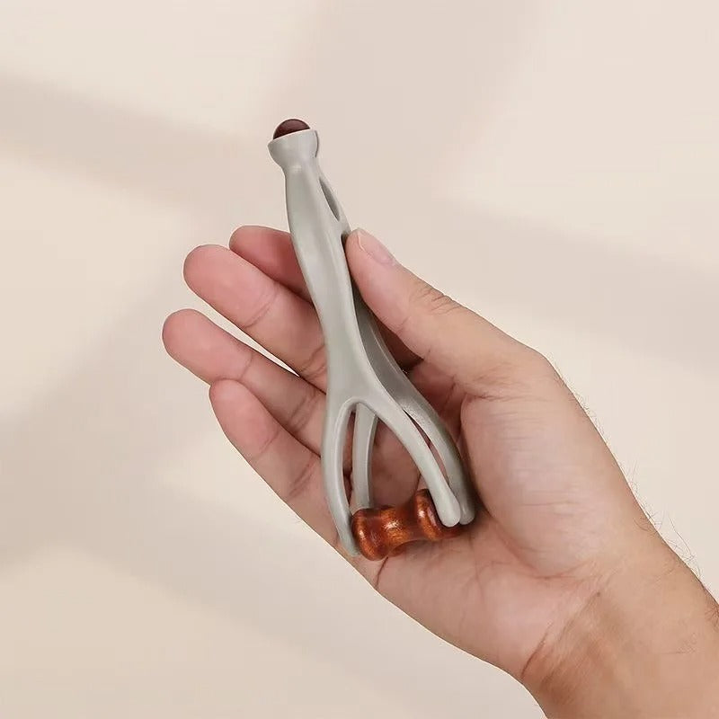 Finger Massager,Hand Massager,Suitable for Carpal Tunnel Syndrome.Hardwood Massage
